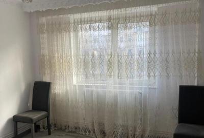 Apartament cu 2 camere semidecomandat în Viziru 3