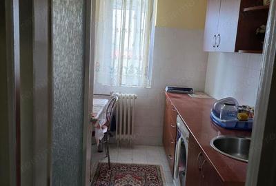 Apartament cu 2 camere semidecomandat în Circumvalațiunii