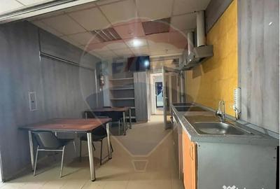 Apartament cu 4 camere decomandat în Orașul de Jos - 6