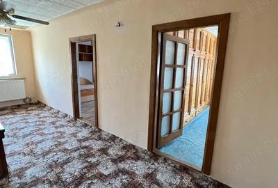 Vila Individuala P+1 | Centru Pucioasa | Proprietar - 20