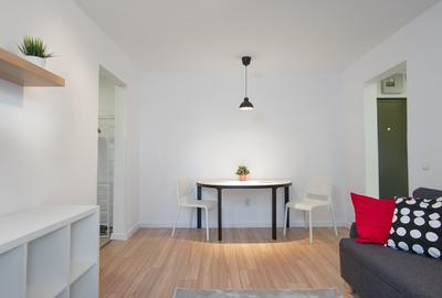 Apartament cu 2 camere semidecomandat, mobilat în Titulescu - 9