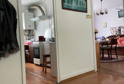 Apartament cu 3 camere decomandat în Central - 4