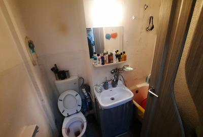Apartament 3 camere, etajul 2/4, zona Tatarasi - Ateneu - 8