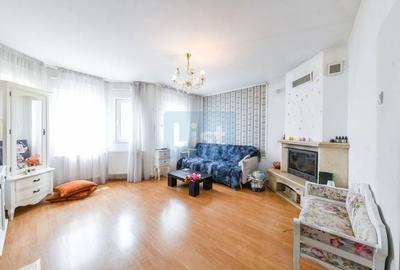 Casă cu 10 camere cu Garaj în Comșești - 9
