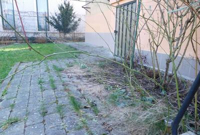 Casă cu 2 camere cu Canalizare în Grigorescu - 10