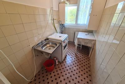 Ap 3 cam in Filipesti de Padure--800 lei - 7