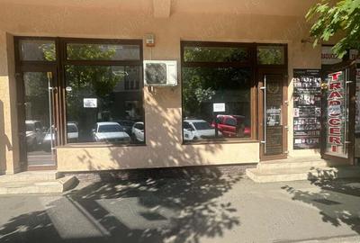 Inchiriez spa?iu ultracentral ( langa Primaria Drobeta , vis-a-vis CEC BANK ) - 7