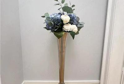 COMISION 0 - 3 camere deosebit, amenajat LUX, boxa, curte acces auto - 3