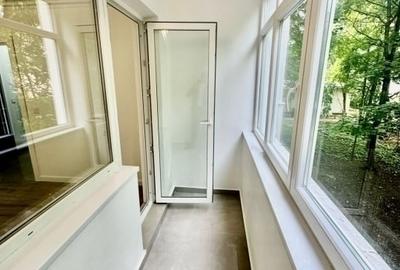 Apartament cu 3 camere semidecomandat în Podu Roș - 12