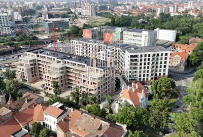 Apartament cu 3 camere decomandat în Vest - 1