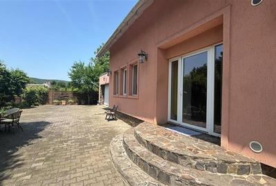 Casa nordica luminoasa, gata de mutat, garaj cald,spatiu de poveste la mansarda, - 22