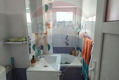 Apartament cu 3 camere semidecomandat, mobilat în Craiovița Nouă - 7