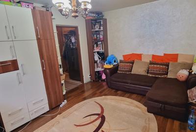 Apartament cu 3 camere nedecomandat în Podu Roș - 5