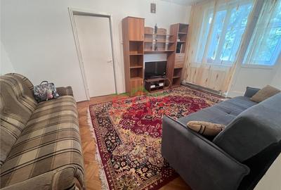 NOU ! De Inchiriat apartament 2 cam., et. 1, Zona ULTRACENT - 3