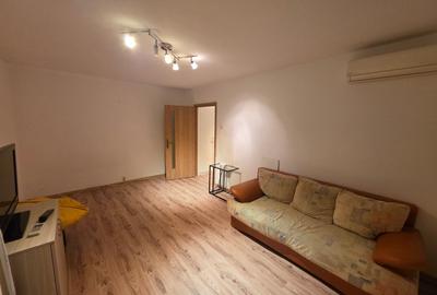 Titan, 15 minute metrou, pe Al Barajul Bistritei, bloc 4 etaje, - 14