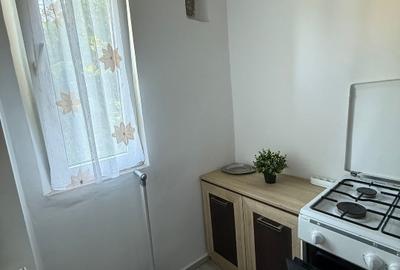 Garsoniera Facultatei de Constructii Teiul Doamnei - 7