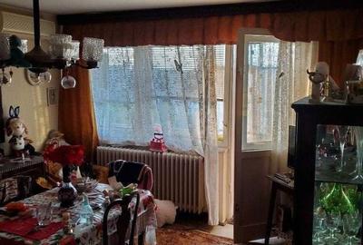 Apartament cu 3 camere semidecomandat în 1 Mai - 4