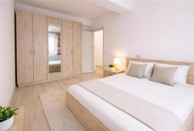 Apartament cu 3 camere decomandat, mobilat în Tractorul - 4