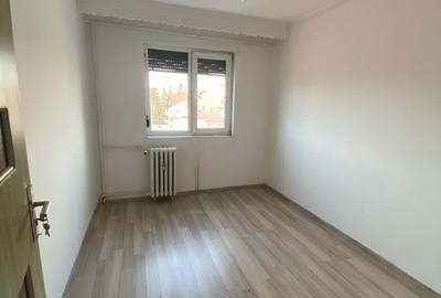 OFERTA 3 camere semidecomandate renovat, izolat in zona Centrala - 7