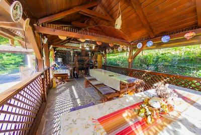 CASA DE VANZARE cu ponton IN COAS,, Intrerauri- COMISION 0% - 25