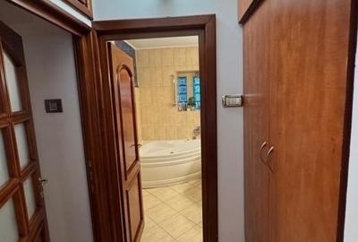 Apartament cu 3 camere - zona Centru - Tg. Cucu - Pet Friendly - 8