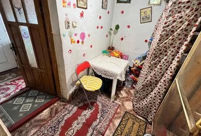 Casă cu 3 camere cu Teren 250 Mp în Petros - 3