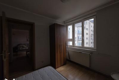 Apartament cu 3 camere semidecomandat în Centrul Civic - 10