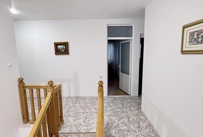 Casă cu 8 camere cu Teren 1310 Mp în Blejoi - 13