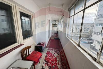 Apartament de vanzare - 4 camere- decomandat-Bistrita Lac - 10