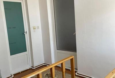 Casă cu 6 camere cu Teren 454 Mp în Central - 16