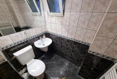 Apartament cu 4 camere decomandat, mobilat în Nicolina - 12