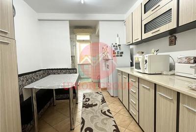 Apartament cu 3 camere decomandat, mobilat în Tomis II - 3