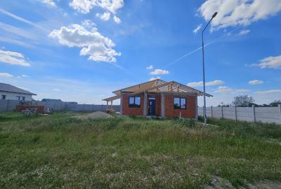Casă cu 3 camere în Leș - 5