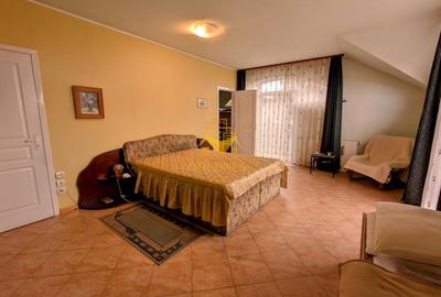 Casă individuală cu 6 camere cu Canalizare în Andrei Mureșanu - 23