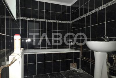 Casa individuala de vanzare 54 mp curte 69 mp zona Central Sibiu - 8