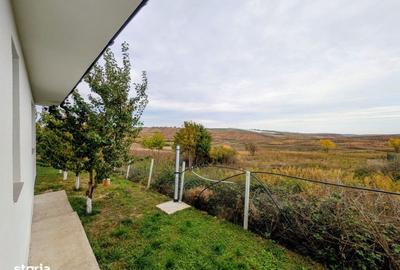 Casă cu 3 camere cu Teren 833 Mp în Biharia - 2