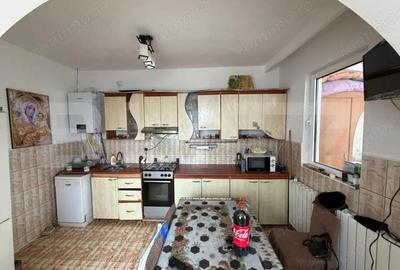 Casă cu 2 camere cu Teren 1000 Mp în Obcini - 1