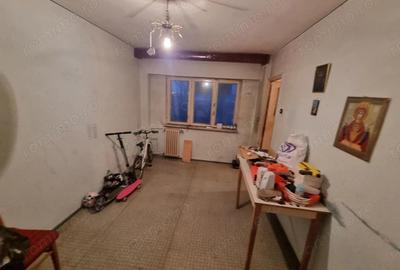 Cet- garsoniera cf 1 etaj 2 - 3