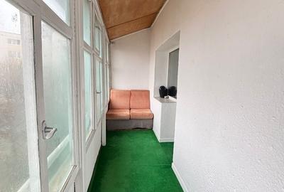 Apartament cu 2 camere decomandat în Central - 2