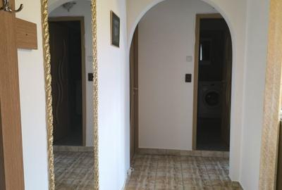 Apartament cu 2 camere decomandat în Dosu Bricii