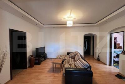 Casa tip P+1, cu 2 apartamente,  pe strada George Calinescu
