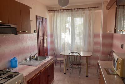 Apartament cu 3 camere decomandat în Cantemir - 3