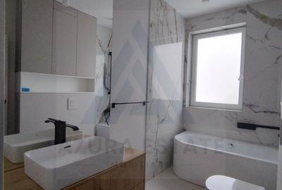 Apartament cu 3 camere decomandat în Central - 5