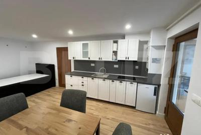 Casă cu 4 camere cu Teren 380 Mp în Central - 9