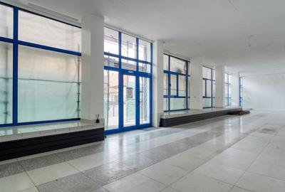Oportunitate De Investiție! Spațiu Comercial Ultracentral În Brașov - 1