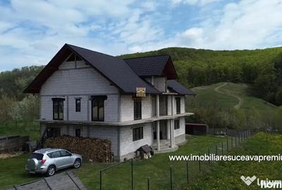 Casă cu 7 camere cu Teren 1300 Mp în Pătrăuți - 11