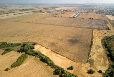 Teren dezvoltare in Tunari - 2