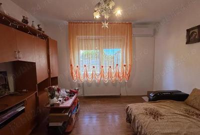 Casă cu 2 camere în Hunedoara - 6