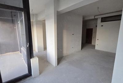 Apartament cu 2 camere decomandat în Universitate - 4
