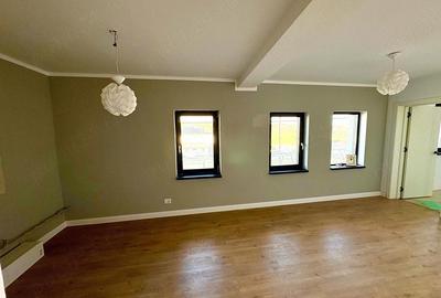Apartament cu 3 camere semidecomandat în Păcurari - 6